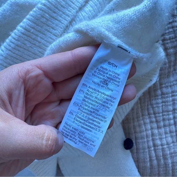 Madewell Cream Brockton Bobble Sweater Black Polka Dot in Coziest Yarn Crewneck - Picture 4 of 8